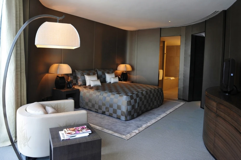 Armani Hotel