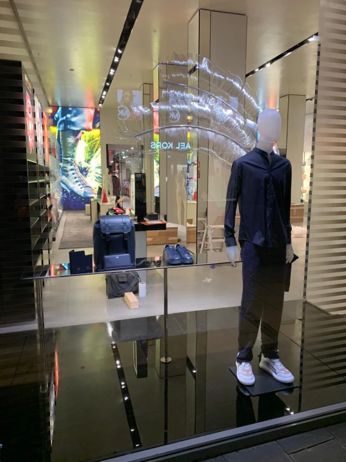 emporio-armani-3